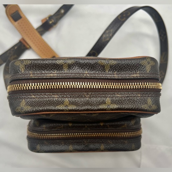 ‼️SOLD‼️Louis Vuitton Amazone Crossbody ❤️ 100% Authentic GREAT CONDITION‼️ - Picture 6 of 16